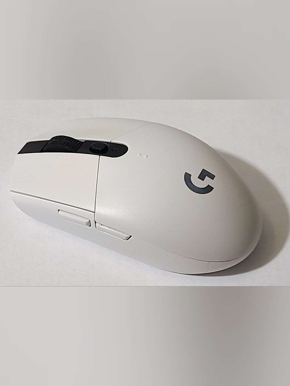 Logitech G305 Lightspeed Wireless Gaming Mouse, Hero 12K Sensor